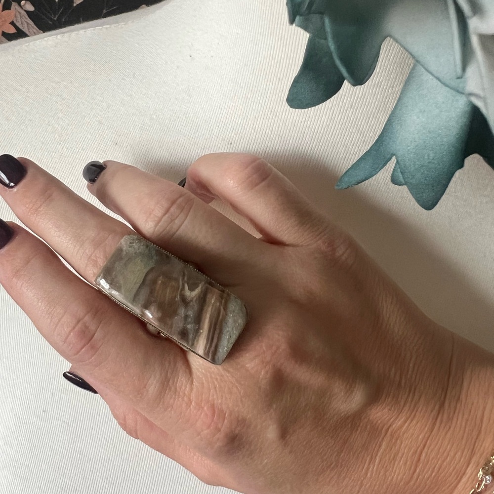 Elegant Earthy Tones Statement Ring